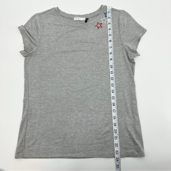 BRIT.NY Gray Star Embellished Tee Size Small NWT - Picture 6 of 10